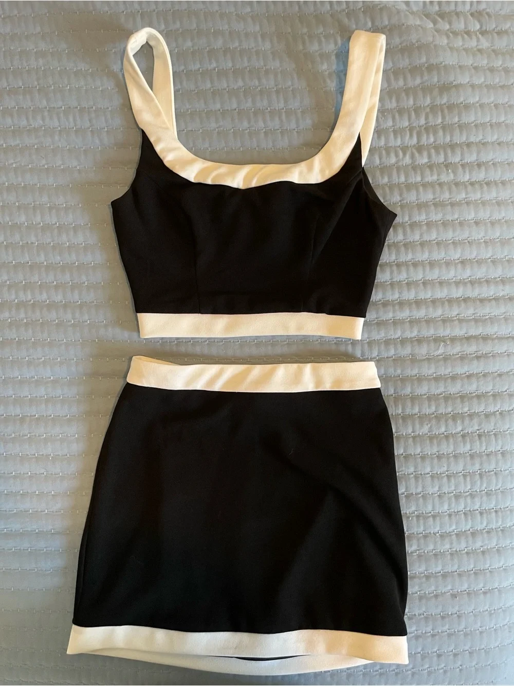 Lulu's Black and White Two-Piece Set - Picture 5 of 9